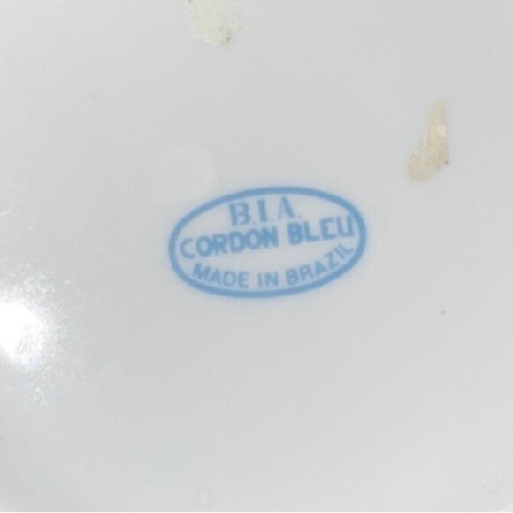 B.I.A Cordon Bleu Ceramic Pitcher With Catherine Red Cherry & Green Grape Design - Picture 6 of 7